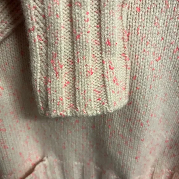 Autumn cashmere sweater- cream with subtle small hot pink spot-great cond Xsmall